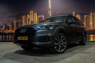 Audi Q7 55 TFSI e quattro Pro Line Plus / 2