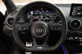 Audi Q2 35 TFSI 150pk S-Tronic S Edition Trekhaak Panoramadak ACC Stoelverwarming Keyless Virtual Cockpit 2x S-Line / 20