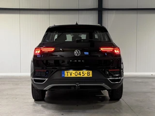 Volkswagen T-Roc 1.0 TSI Style Carplay Cruise Trekhaak NAP / 8