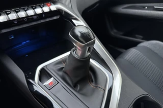 Peugeot 3008 1.2 PureTech Blue Lease Executive Camera l Climate Control l Cruise Control l Apple Carplay & Android Auto l PDC voor en achter l Bluetooth l Lichtmetalen Velgen l Afneembare Trekhaak / 29