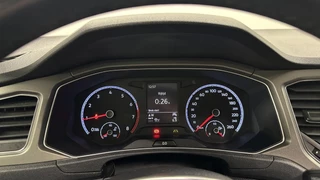 Volkswagen T-Roc 1.0 TSI Style Business PANO LM TREKHAAK DAB CRUISE. / 31