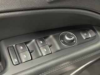 Alfa Romeo Stelvio 2.0 T AWD TREKHAAK LEER NAVI CRUISE ECC. / 20