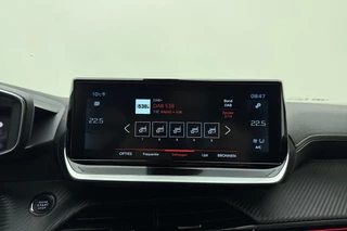 Peugeot 2008 1.2 PureTech GT 130 PK | Handgeschakeld | Camera | Climate Control | Adaptive Cruise Control | 3-D Instrumentenpaneel | Start/stop | 1e eigenaar | BTW auto / 19