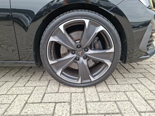 CUPRA Leon Sportstourer 1.4 e-Hybrid PHEV 245pk VZ * Navigatiesysteem * AUTOMAAT * Stoelverwarming * Virtual Cockpit * / 13