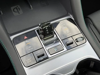 BYD SEAL U 1.5 DM-I FWD BOOST Pano Leer Head Up ACC / 40