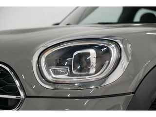 MINI Countryman 1.5 Cooper S E ALL4 Panoramadak | Harman Kardon | Head Up | ACC / 35