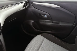 Opel Corsa 1.2 Turbo Hybrid Edition Stoel-Stuurverwarming Achteruitrijcamera / 32