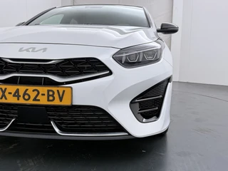 Kia ProCeed 1.0 T-GDi GT-Line  - Panorama dak - Elektrische Achterklep - Cruise Control - Navigatie - Climate Control - - Fabrieksgarantie tot 10-2030 / 14