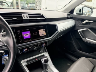 Audi Q3 35 TFSI Advanced edition  | Automaat | LED | Sportstoelen | DAB | Navi | Bluetooth | Stoelverwarming | Virtual Cockpit / 26