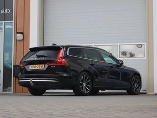 Volvo V60 2.0 T6 Plug-in hybrid AWD Ultra Bright | SOH 99% | Long Range / 24
