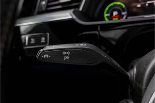 Audi e-tron Sportback 55 quattro S edition 95 kWh  | B&O | Pano | Leder / 38