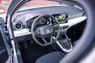 Seat Arona 1.0 TSI Style | Camera | App-connect | Parkeerhulp | Cruise control | LED | DAB+ | / 4