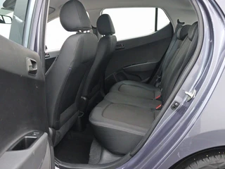 Hyundai i10 1.0i Comfort Bluetooth | All-seasons | Cruise control / 15