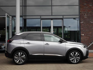 Peugeot 3008 1.2 PureTech Première | Elektrisch bedienbare achterklep | 19 inch velgen | Keyless entry en start | Dealer onderhouden | Navigatie | Zwart Dak | Climate control / 2