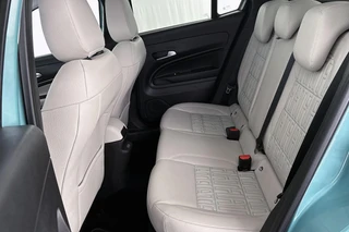 Fiat 600 1.2 Hybrid La Prima Massage Adaptieve Cruise Control Stoelverwarming / 9