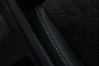 Peugeot 308 SW 1.6 Plug-in Hybrid 225 GT  | SOH 100% | Pano | Camera / 49