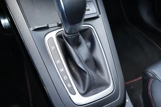 Ford Puma 155PK HYBRID ST-LINE-X PANODAK WINTERPACK LED LEDER AD-CRUISE EL-ACHTERKLEP APPLE/ANDROID / 18