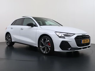 Audi A3 Sportback 45 TFSI e S edition Competition 272pk PHEV| 8.000KM!  | INCL. BTW | 143km RANGE WLTP!! | ADD. CRUISE | PANORAMADAK | FABRIEKSGARANTIE t/m 04-2027| MEGA COMPLETE AUTO| S-LINE BINNEN + BUITEN| LEDER| / 4