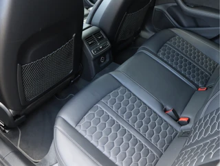 Audi A4 Avant RS4  | RS Dynamic | Pano | B&O | Massage / 35