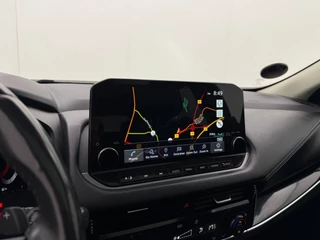 Nissan Qashqai 1.3 MHEV Xtronic Acenta | Panodak | Trekhaak | Adaptive Crusie | 360 camera | CarPlay / 20