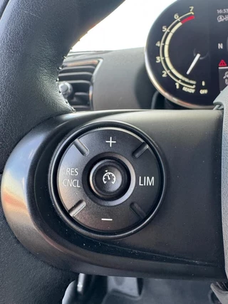 Mini Clubman 1.5 Cooper Business Edition|Airco|Navi|Cruise control| / 27