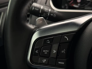 Jaguar F-TYPE P300 RWD R-Dynamic / 11