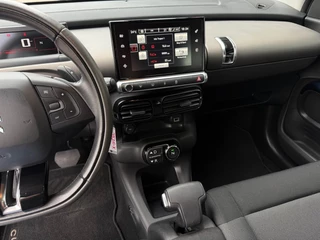 Citroën C4 Cactus 1.2 PureTech Business Automaat Trekhaak Cruise Control Park. Sens. Achter / 5