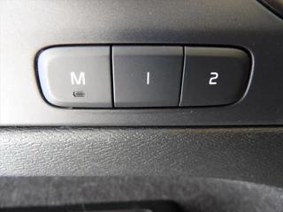 Volvo XC40 T5 Twin Engine 262pk Geartronic Inscription / 39