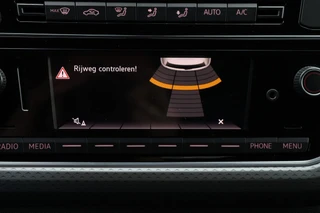 Volkswagen UP! 1.0 Camera Stoelverwarming PDC Cruise-control / 19