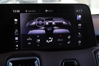 Suzuki e VITARA Style 61 kWh Elektrische Bestuurdersstoel, Stoelverwarming, Interieur voorverwarming, Panoramadak / 30