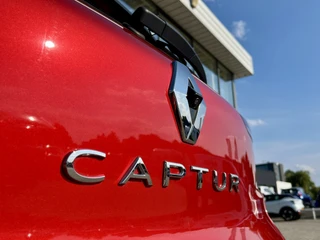 Renault Captur 1.3 TCe 140 EDC Intens  | Trekhaak | Automaat | Navigatie | Achteruitrijcamera | Parkeersensoren V+A | Climate Control | NL Auto | Cruise Control | Apple CarPlay/Android Auto / 39