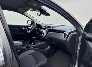 Nissan Qashqai 1.3 DIG-T N-Connecta 360 CAMERA - TREKHAAK - NAVI - STOELVERWARMING / 20