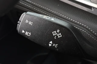 BMW 2-serie Gran Tourer 216i Business Edition Plus Trekhaak Stoelverwarming Head-Up Harman Kardon / 39