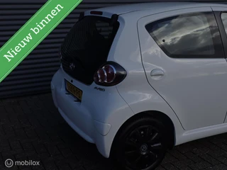Toyota Aygo 1.0 VVT-i Aspiration / 7