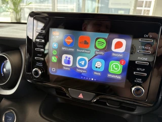 Toyota Yaris 1 .5 Hybrid Dynamic 5-drs. CAMERA/KEYLESS/NAVI/CARPLAY/16INCH / 33
