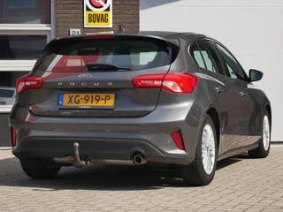 Ford Focus 1.5 EcoBoost Titanium Business NL Auto| Trekhaak| Dealer onderhouden / 12