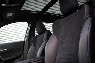 BMW iX1 xDrive30 67 kWh // 99,2% SoH | M-Sport | Panoramadak | Harman Kardon | HUD | 360 CAM | Massage| Elek. + Memory | Sfeerverlichting / 6