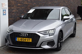 Audi A3 Sportback 35 TFSI Pro Line / 7