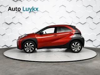 Toyota Aygo X 1.0 VVT-i S-CVT Pulse Plus Automaat | Keyless Entry | Parkeersensoren voor + achter | 17'' L.M. Velgen / 2