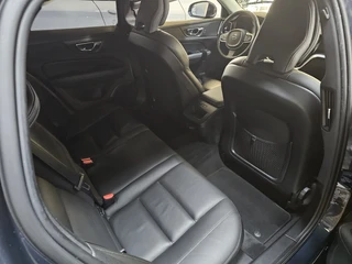 Volvo V60 2.0 T5 Momentum Geen import | Comfort stoelen / 7