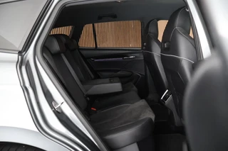 Skoda Enyaq iV 80 Sportline 204pk SOH 96% Stoelverwarming ACC Camera Navigatie / 12