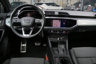 Audi Q3 Sportback 35 TFSI S Edition / 6