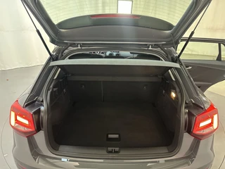 Audi Q2 30 TFSI Pro Line Navigatie App-Connect DAB+ / 9