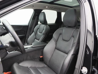 Volvo XC60 2.0 T8 455 Pk Plug-in hybrid AWD Plus Bright | Panoramadak | Trekhaak | 360° Camera | Harman Kardon | Leder | 19 Inch | 35.116 Km!! / 30