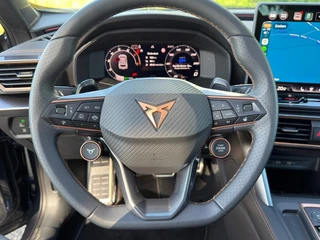 CUPRA Formentor 1.5 TSI e-Hybrid Trekhaak | Panodak | Camera | Eclipse PACK / 12