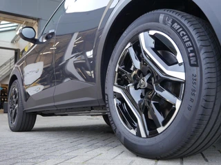 Peugeot 3008 1.6 plug-in Hybrid 195 Allure | Afneembare trekhaak | 1550KG Trekgewicht | Navigatie | Stoelverwarming | Camera achter | Full LED / 26