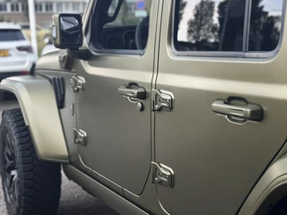 Jeep Wrangler Unlimited 4xe 380 Sahara | BRUTE | Lamborghini Verde Gea | BRASS | / 46