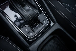 Skoda Karoq 1.5 TSI ACT Sportline Business | Autom. | Navi | PDC | Cruise | LED / 62