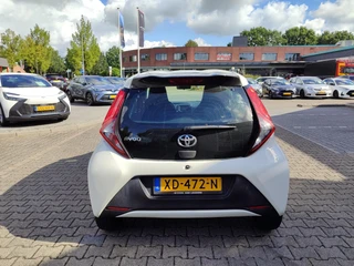 Toyota Aygo 1.0 VVT-i X-FUN / 28