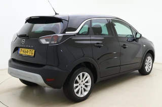 Opel Crossland 1.2 Turbo Elegance 110 PK | Navigatie | Climate control | Dakrails | Extra getint glas | AGR | Lichtmetalen velgen | Cruise control / 2